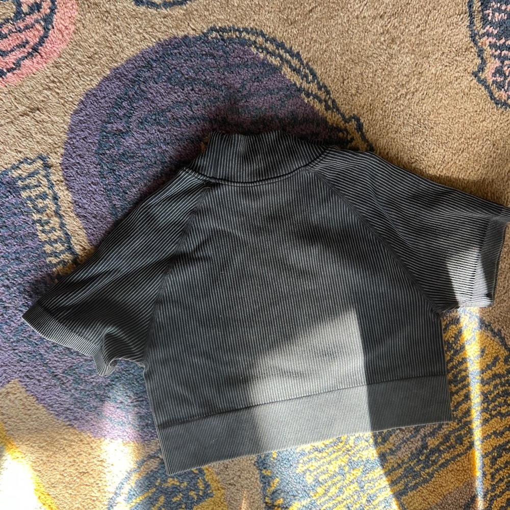 Bo+tee Black Ribbed Short Top - Picture 3 of 3